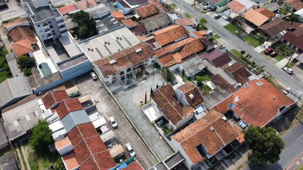  - Sobrado semimobiliado à venda 3 quartos 2 vagas Condomínio Saint Germain Bairro Cruzeiro São José dos Pinhais