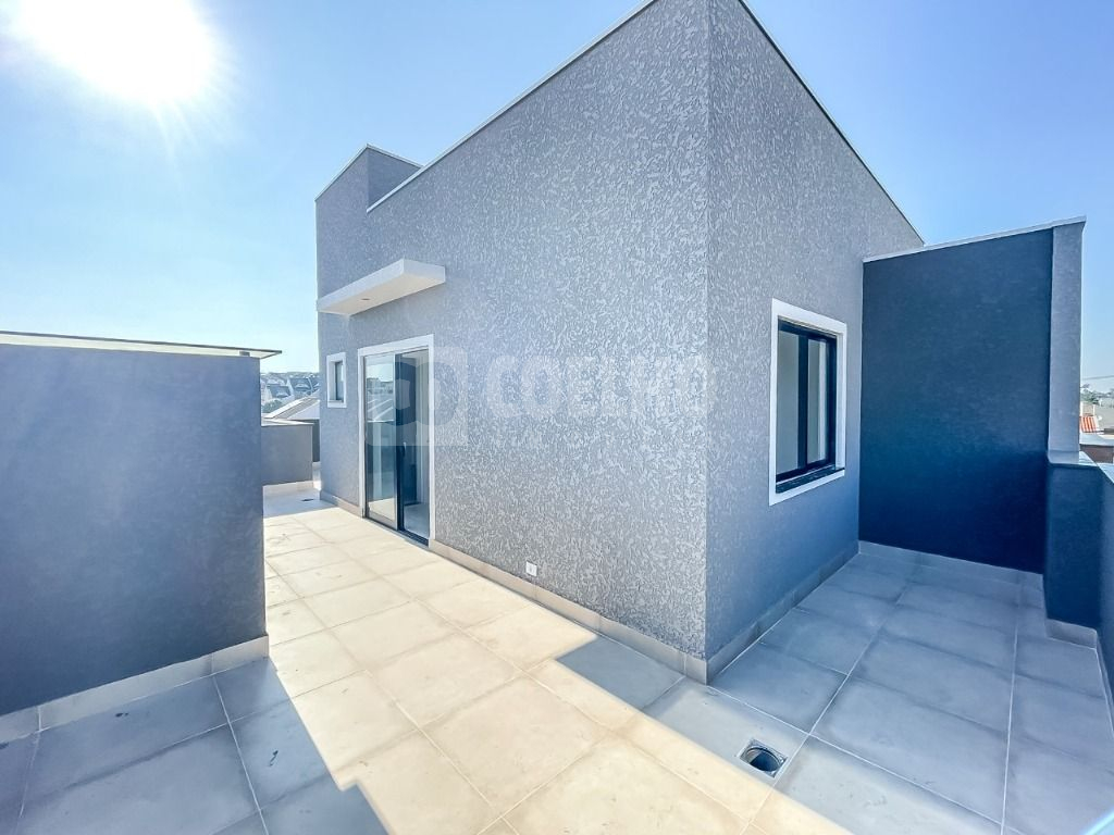 Sobrado à venda com 3 quartos, 140.00m² - Jardim das Américas,Curitiba