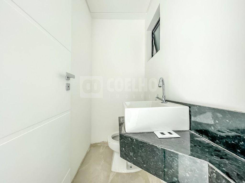  - Sobrado com 3 dormitórios à venda, 140 m² por R$ 925.000,00 - Jardim das Américas - Curitiba/PR